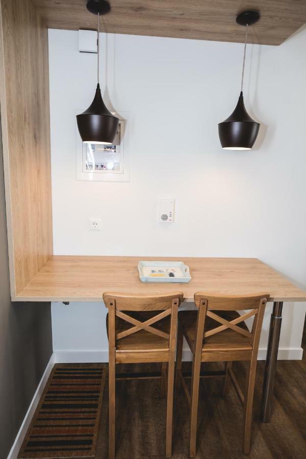 Ziva Apartment - 4Th Floor - Renovated 2019 雅典 外观 照片